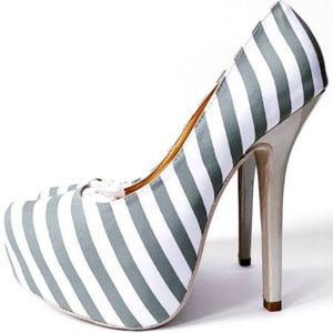 Charlotte Russe High Heels Striped White